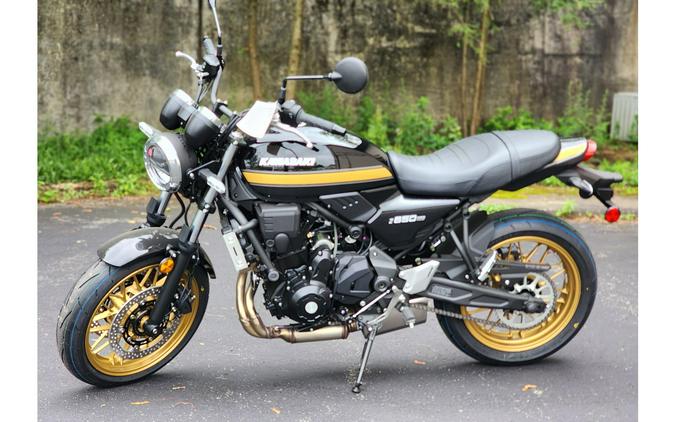 2025 Kawasaki ER650RSFBL Z650 RS Z