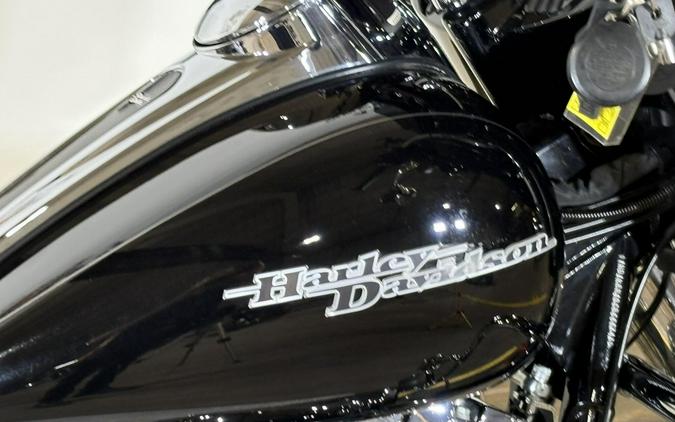 2016 Harley-Davidson® Street Glide® Special Vivid Black