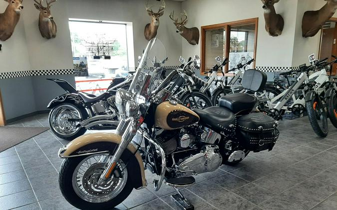 2014 Harley-Davidson® Heritage Classic FLSTCI