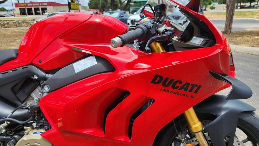 2024 Ducati Panigale V4 S Red