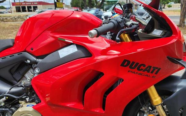 2024 Ducati Panigale V4 S Red