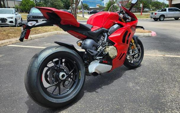 2024 Ducati Panigale V4 S Red