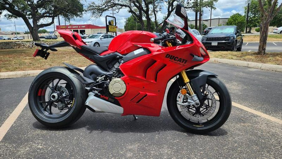 2024 Ducati Panigale V4 S Red