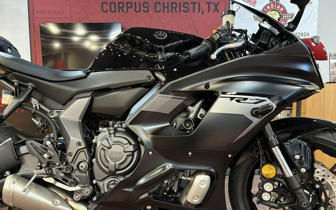 2025 Yamaha YZF-R7