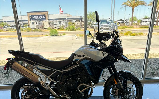2026 Triumph Tiger 900 Alpine Edition