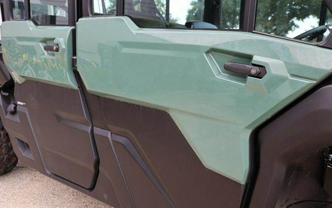 2026 Can-Am Defender MAX DPS CAB HD10