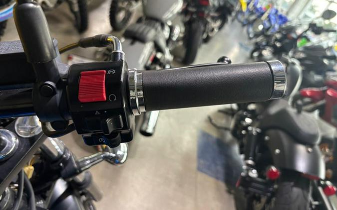 2019 Suzuki Boulevard Suzuki S40