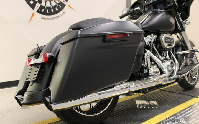 2022 FLHX Street Glide® Special Black Denim