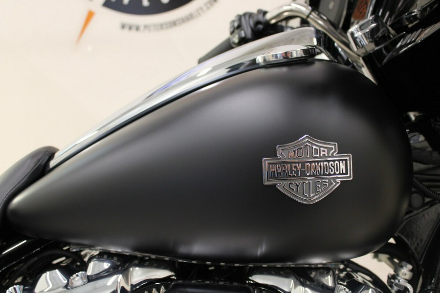 2022 FLHX Street Glide® Special Black Denim