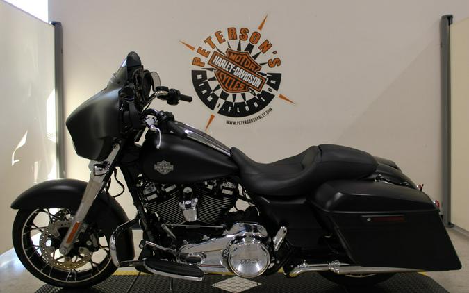 2022 FLHX Street Glide® Special Black Denim