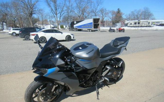 2025 Kawasaki Ninja ZX-6R