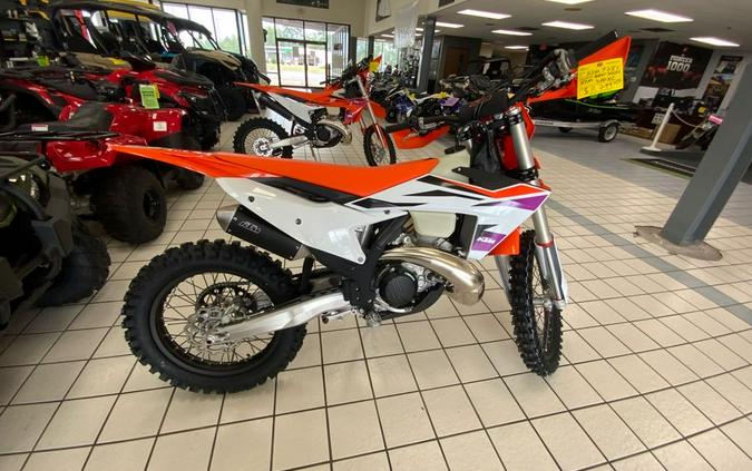 2024 KTM XC 300