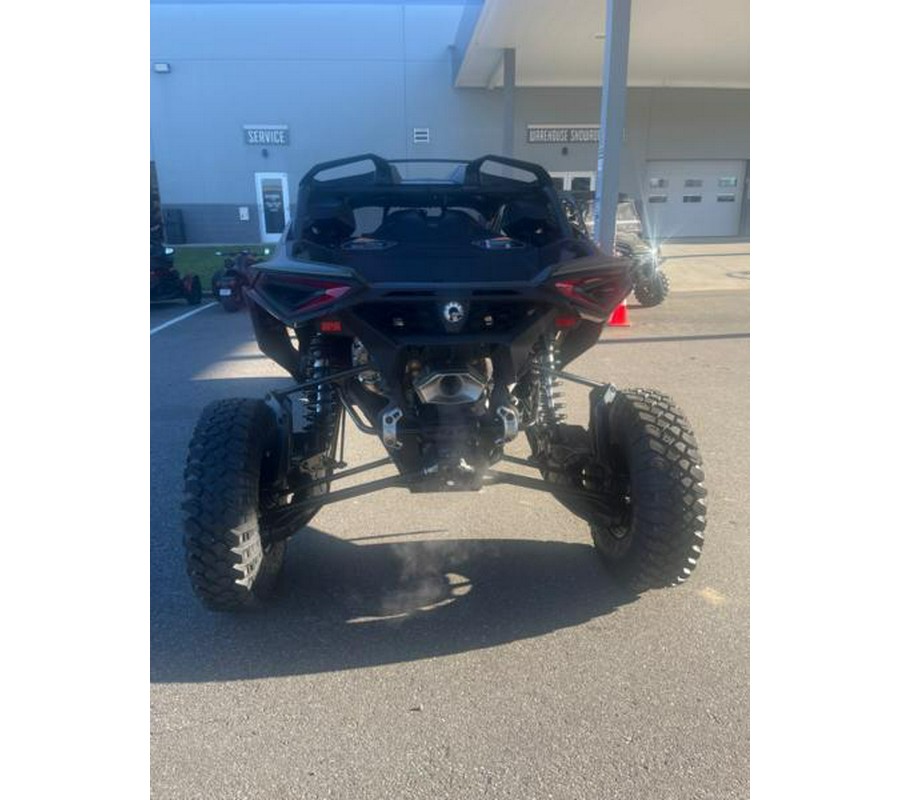 2026 Can-Am® Maverick R MAX X rc With Smart-Shox