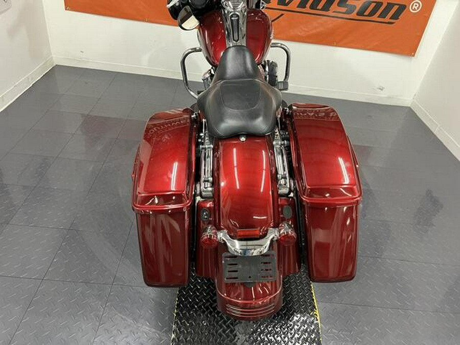 FLHXS 2017 Street Glide Special