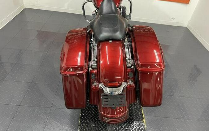 FLHXS 2017 Street Glide Special