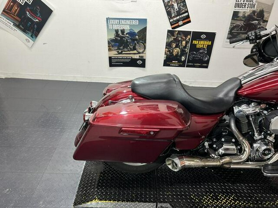 FLHXS 2017 Street Glide Special