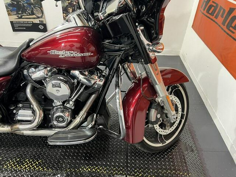 FLHXS 2017 Street Glide Special