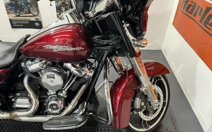 FLHXS 2017 Street Glide Special