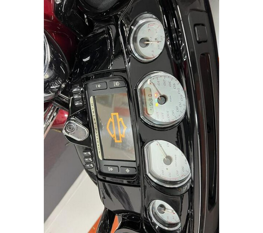 FLHXS 2017 Street Glide Special