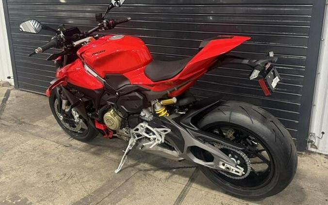 2027 Ducati STREETFIGHTER V4