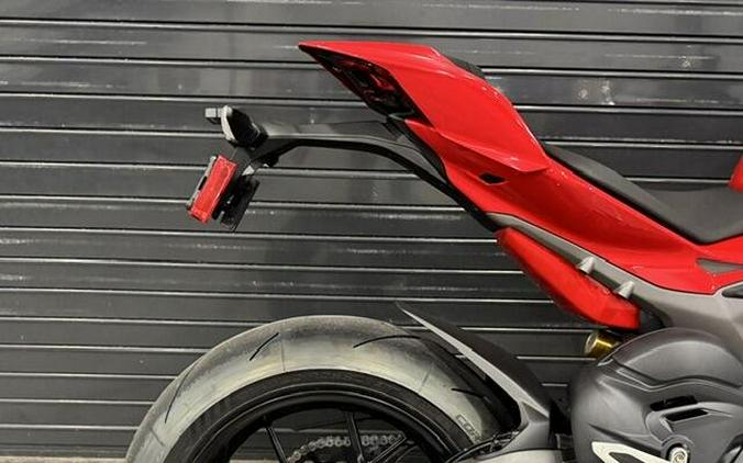 2027 Ducati STREETFIGHTER V4