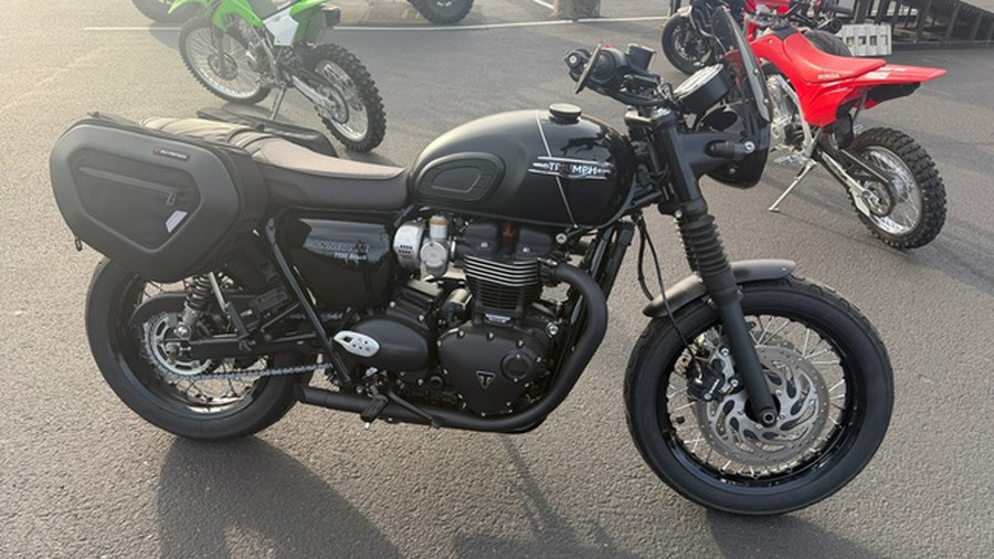 2023 Triumph Bonneville T120 Black