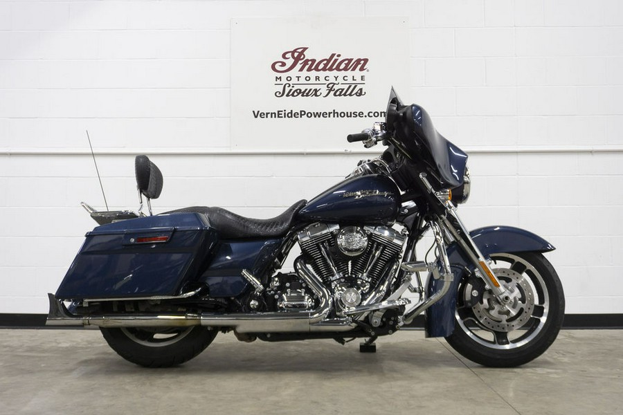 2009 Harley-Davidson® FLHX - Street Glide®