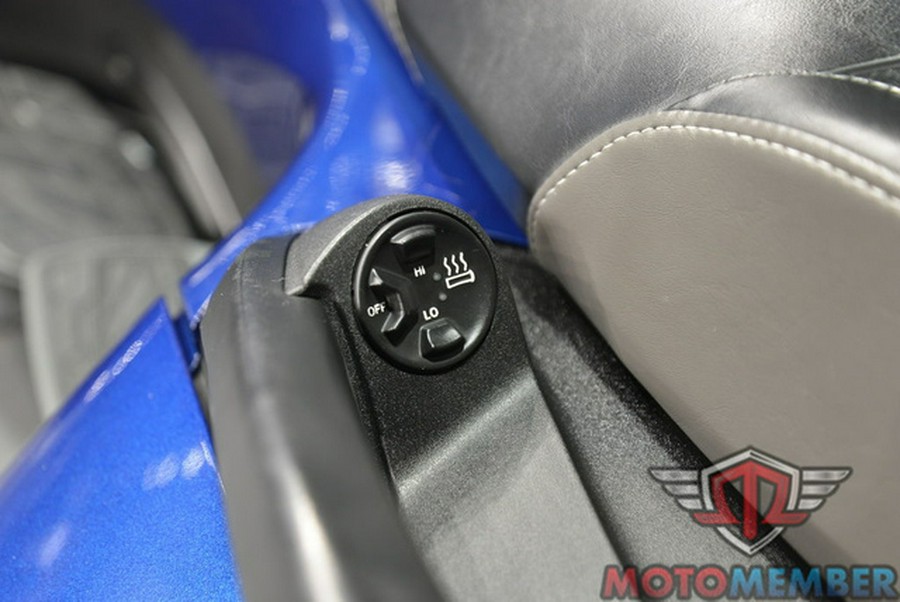 2016 Can-Am Spyder RT 6-Speed Semi-Automatic (SE6)