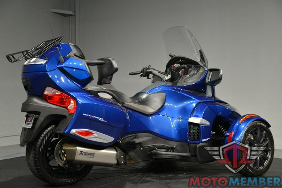 2016 Can-Am Spyder RT 6-Speed Semi-Automatic (SE6)