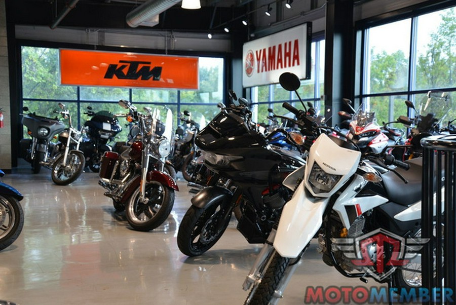 2016 Can-Am Spyder RT 6-Speed Semi-Automatic (SE6)