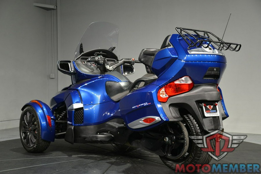 2016 Can-Am Spyder RT 6-Speed Semi-Automatic (SE6)