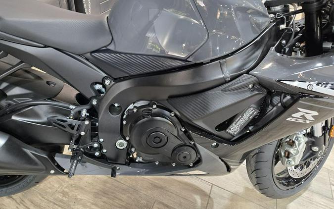 New 2025 SUZUKI GSXR600