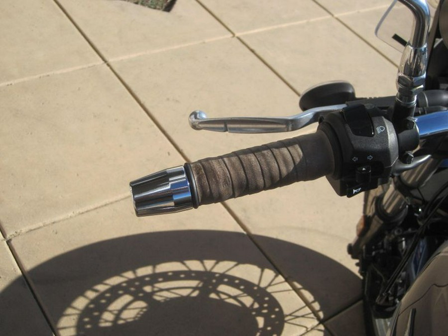 Used 2022 Moto Guzzi V85 TT Travel E5