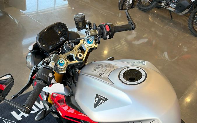 2026 Triumph Street Triple 765 RX