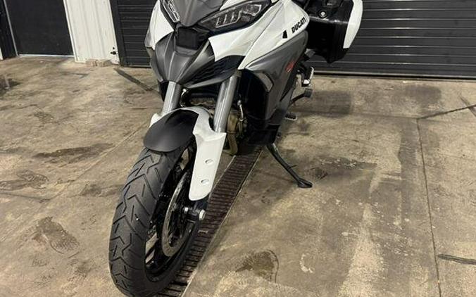 2027 Ducati MULTISTRADA V4S TRAVEL RADAR