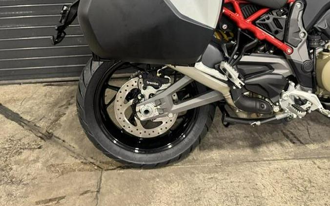 2027 Ducati MULTISTRADA V4S TRAVEL RADAR