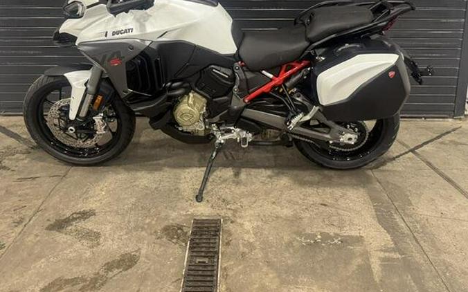 2027 Ducati MULTISTRADA V4S TRAVEL RADAR