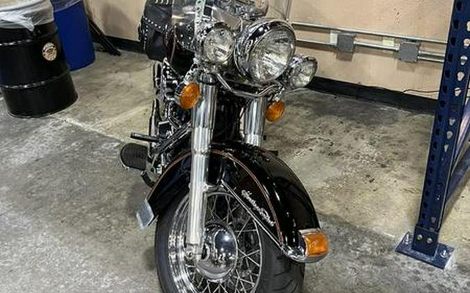 1995 Harley-Davidson® FLSTC - Heritage Softail® Classic