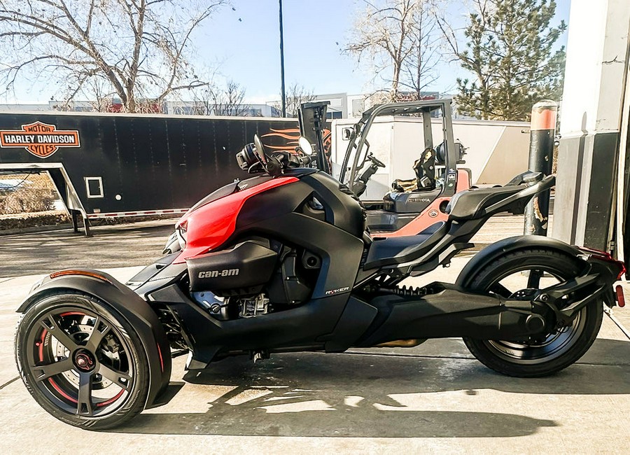 2019 Can-Am® Ryker 900 ACE™