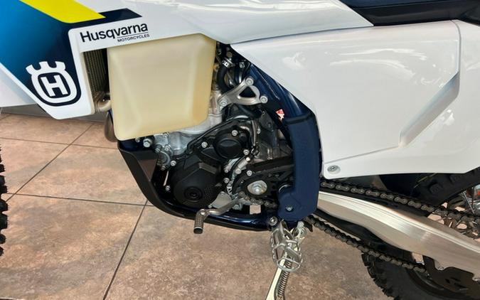 2025 Husqvarna Motorcycles FX 350