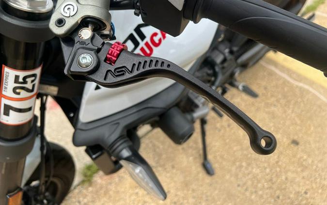 2024 Ducati Monster+ 937