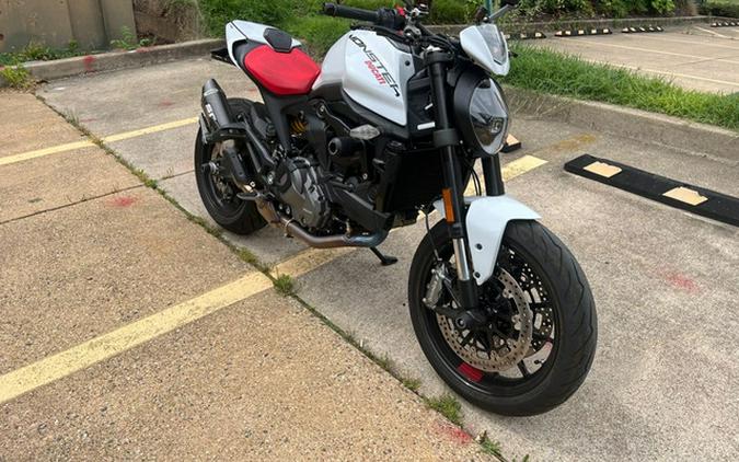 2024 Ducati Monster+ 937