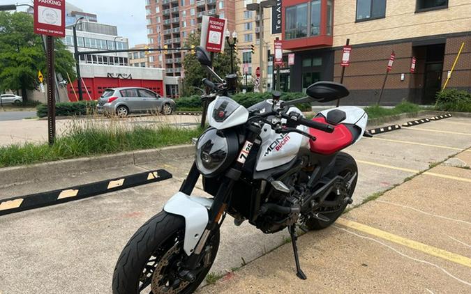 2024 Ducati Monster+ 937