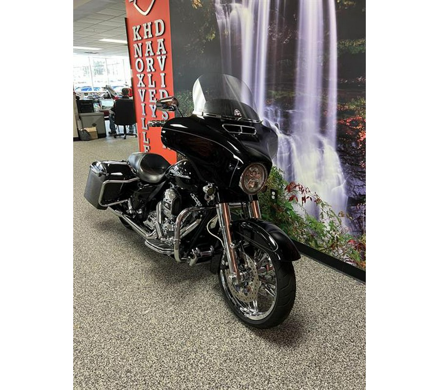 2014 Harley-Davidson Street Glide® Special