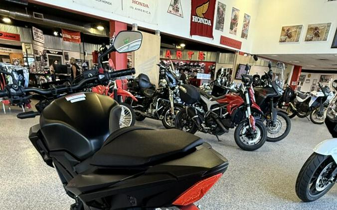 2024 Honda CB500F CB500FAR