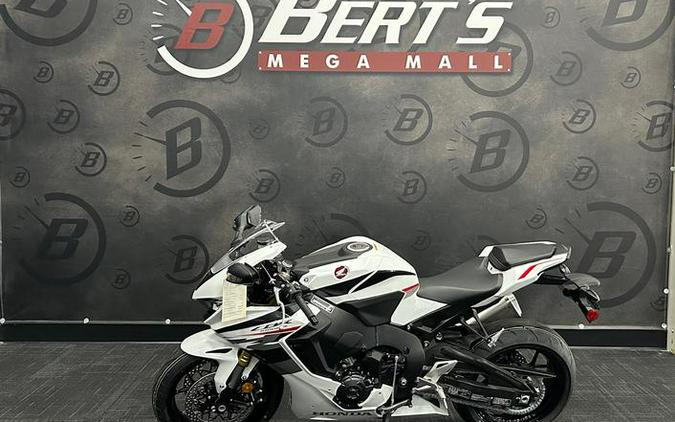 2026 Honda® CBR1000RR