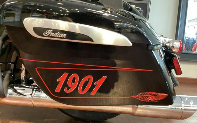 2024 Indian Chieftain Black Metallic