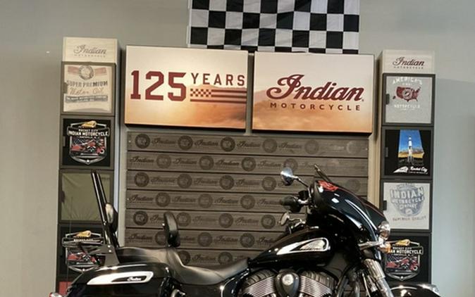 2024 Indian Chieftain Black Metallic