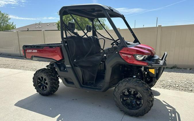 2024 Can-Am Defender XT HD10