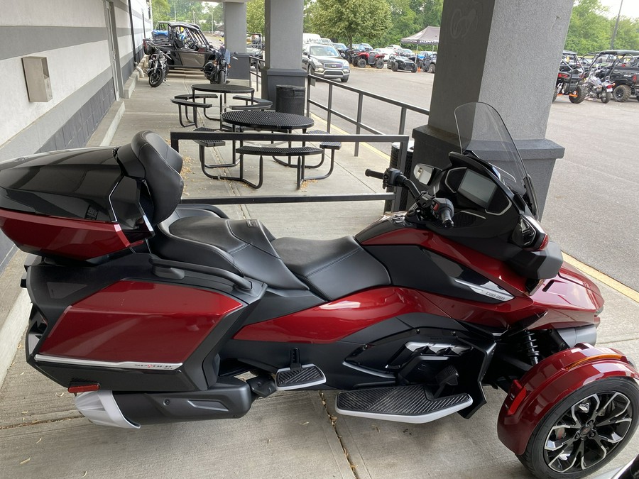 2024 Can-Am SPYDER RT LIMITED SE6